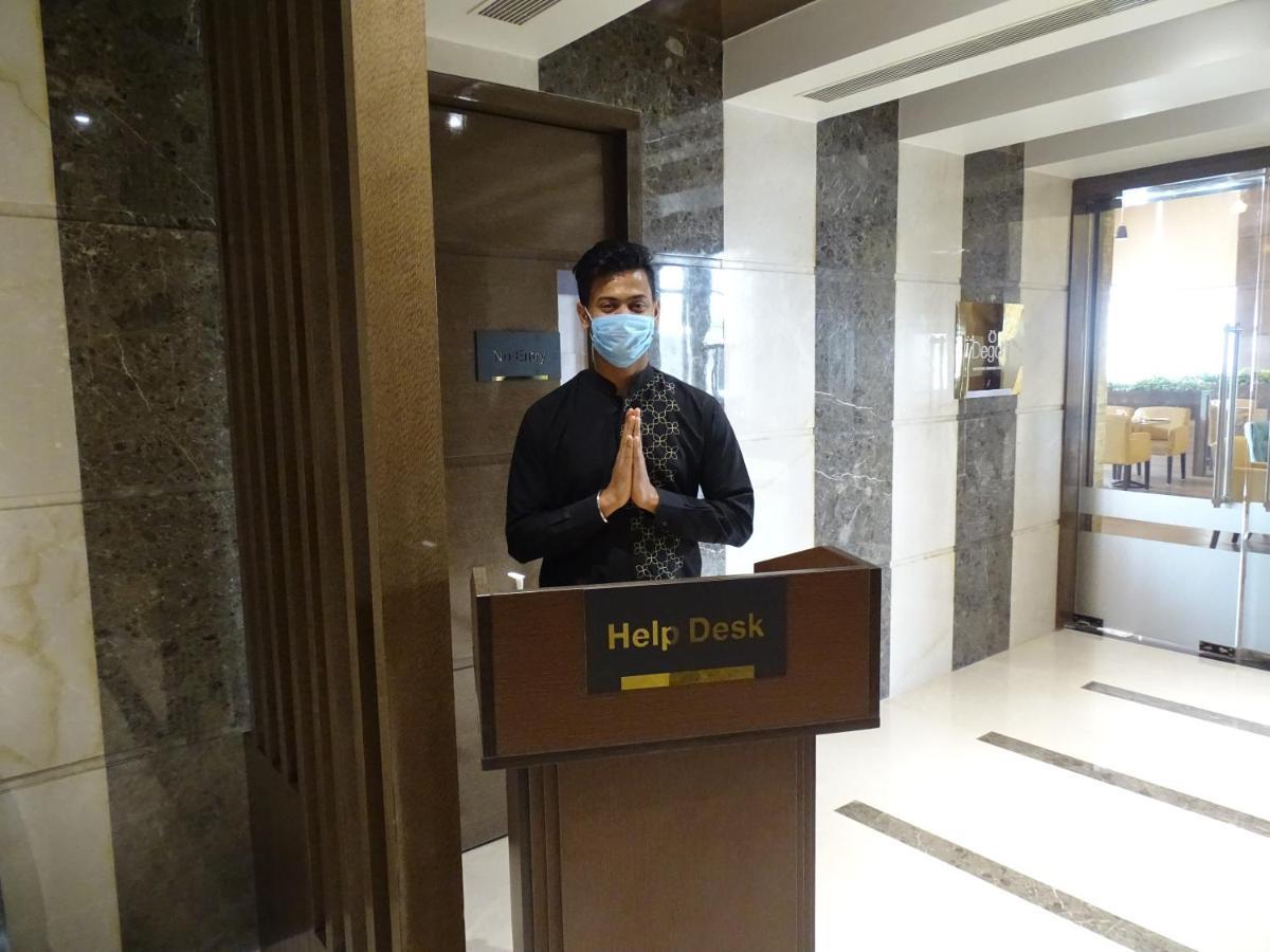 The Grand Arc Hotel & Convention Centre Shahjahanpur Bagian luar foto